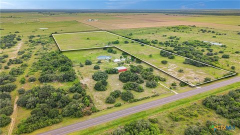 Land, Midfield, TX