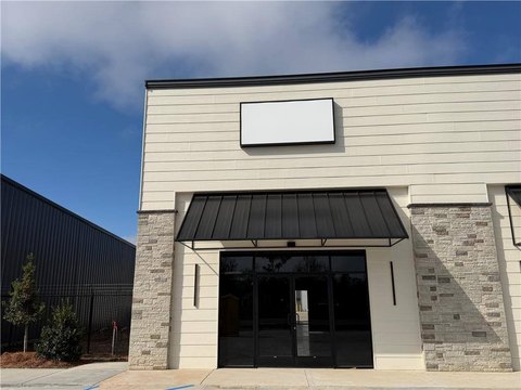 New Commercial Space in Ponchatoula
