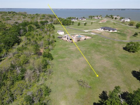 Lake-Adjacent Corner Development Land