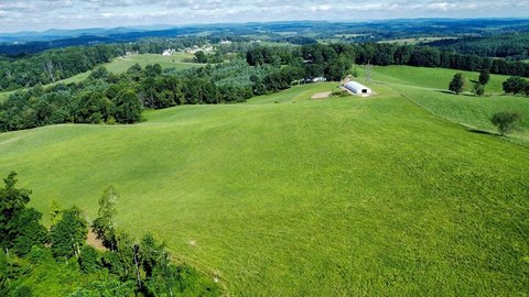 Expansive Farm with Panoramic Views