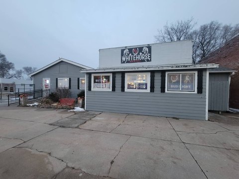 Turn-Key Bar and Grill Building