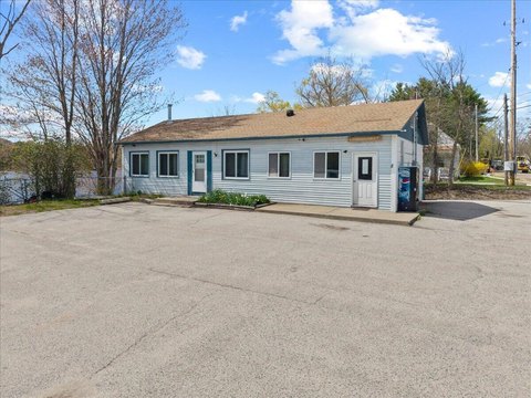 Limerick Mixed-Use Lakefront Property