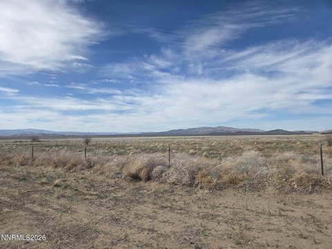 Land, Yerington, NV