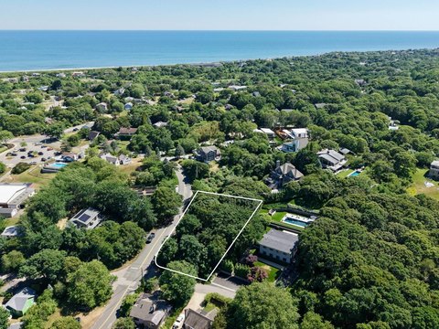 LAND - Montauk, NY