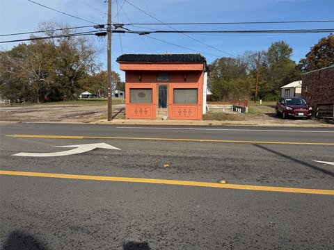 Incomplete Retail Building Opportunity