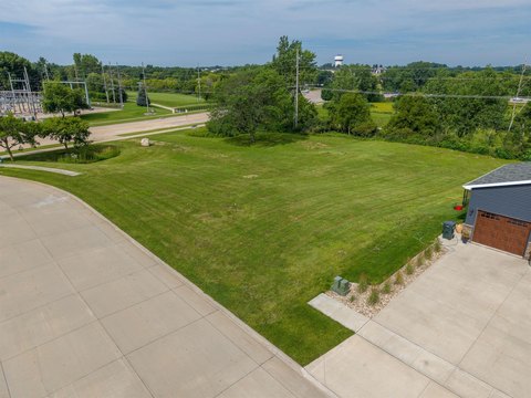 LAND - Cedar Falls, IA
