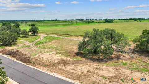 Land For Sale in Dale