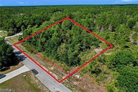 Lehigh Acres Homesite on Acre