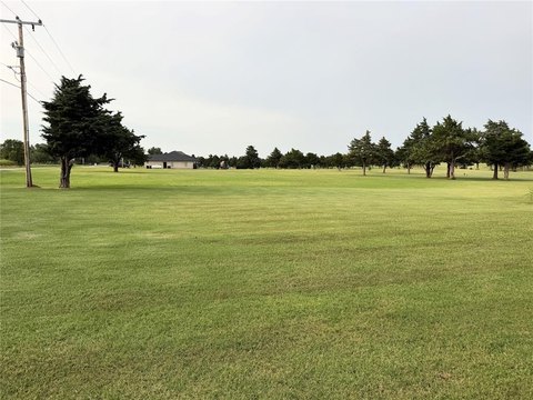 LAND - Guthrie, OK