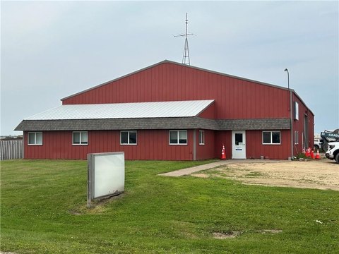 Menomonie Warehouse and Showroom Space
