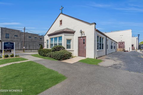 Red Bank Retail/Office Spaces