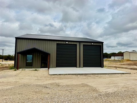New Flex Space with Loading Doors