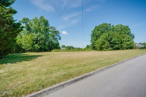 LAND - Kingsport, TN