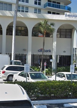 Absolute NNN Bank Property