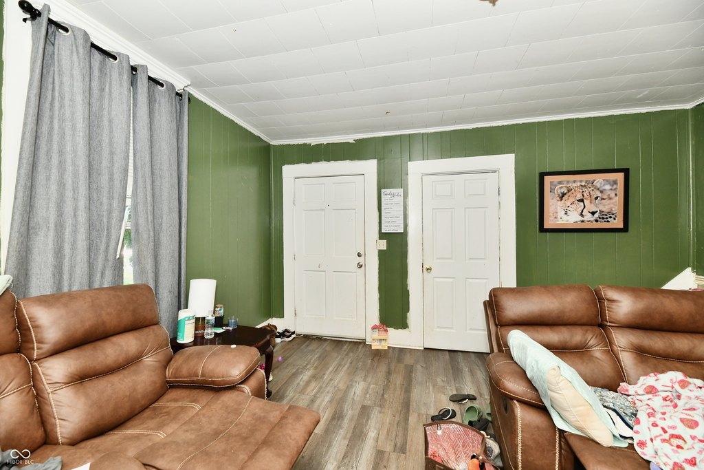 Picture 11
