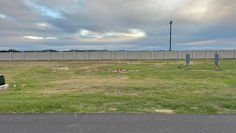 Build-Ready Lot in Arch Ray