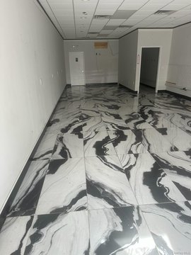 Retail Strip Center Space