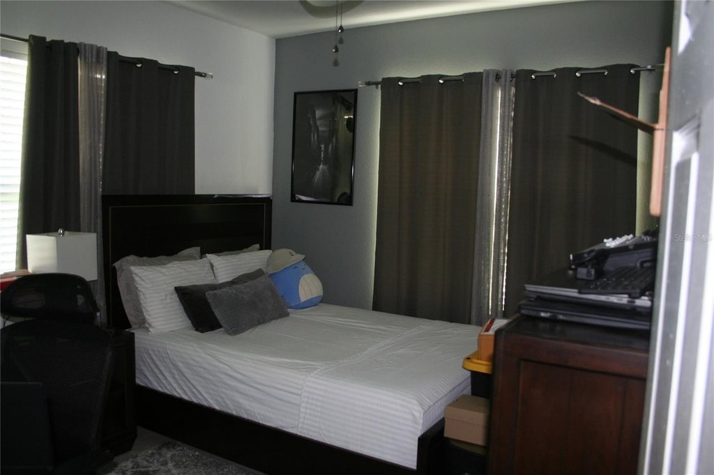 Picture 10