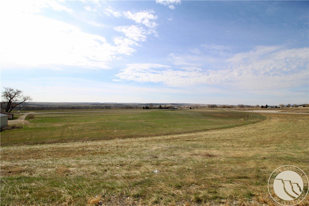 Commercial Land in Laurel, MT
