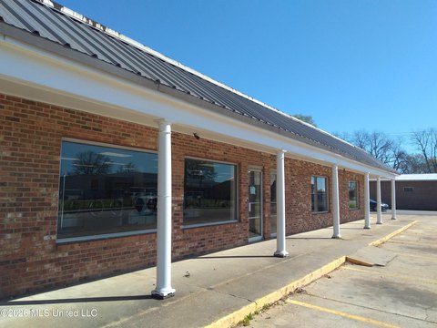 Established Laundromat in Indianola, MS
