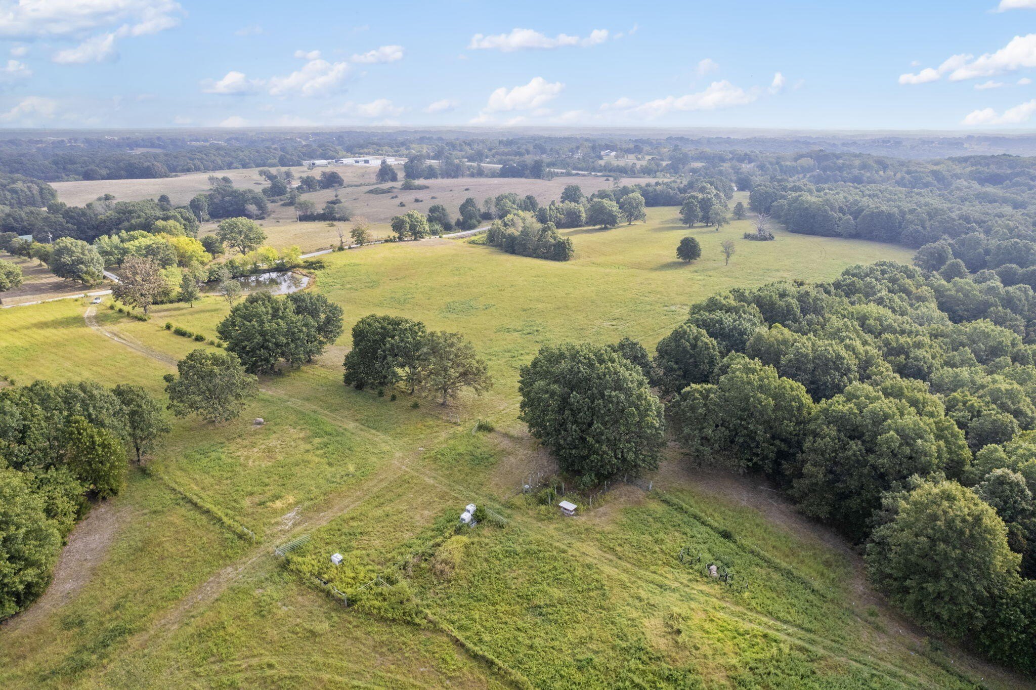 Spacious Land with Workshop, Galena