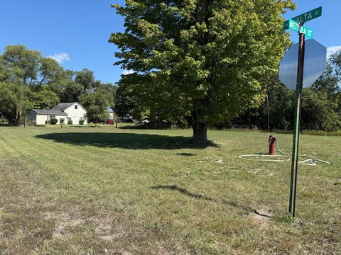 Kaleva Corner Lot For Sale