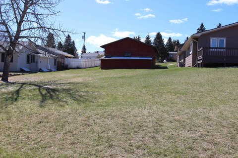 Residential Lot with Garage/Workshop