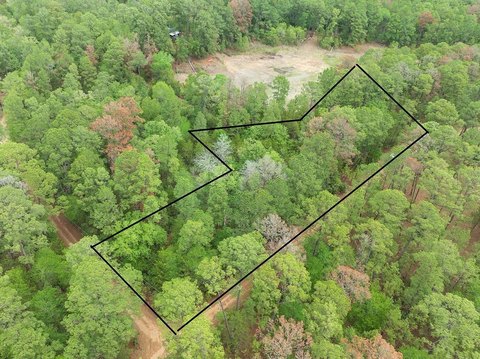 La Grange Land Near Lakes