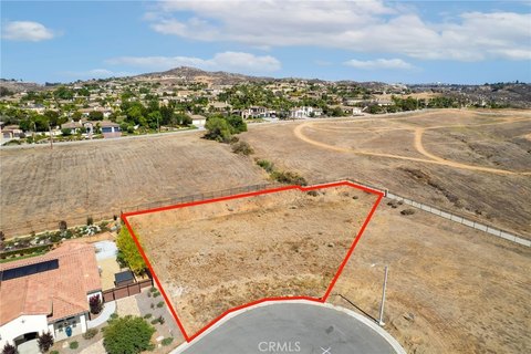 LAND - Riverside, CA