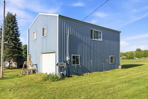 Land, Grant, MI