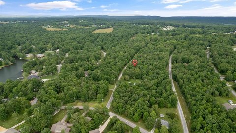 Crossville Land in Lake Tansi