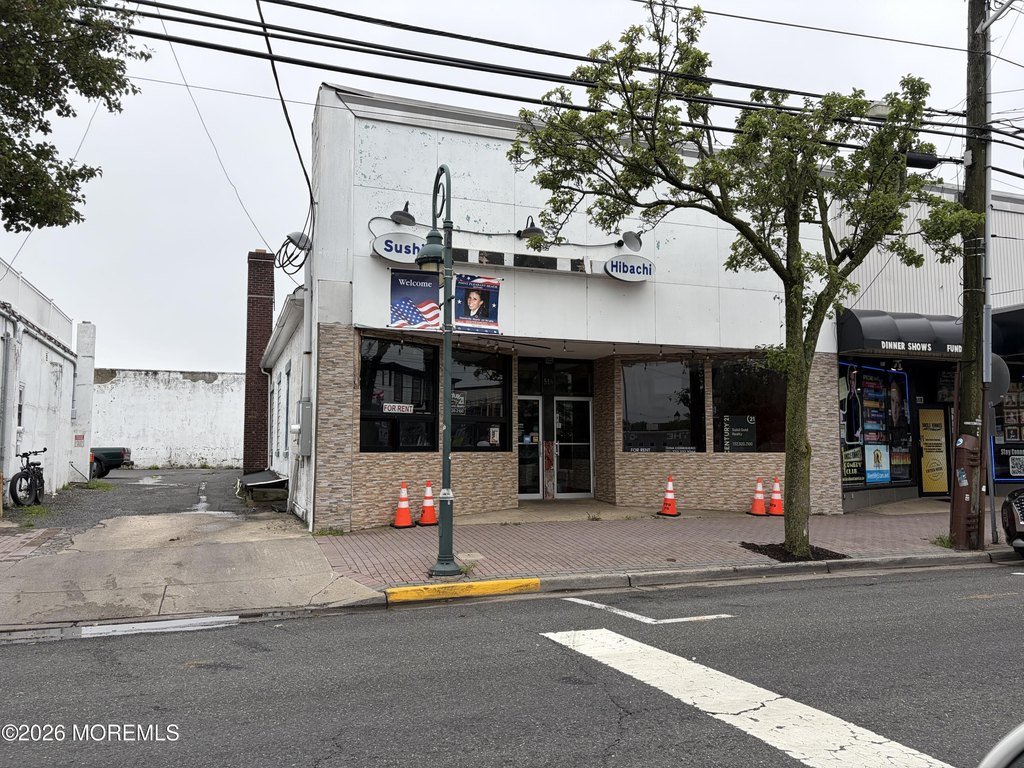 518-520 Arnold Ave, Point Pleasant Beach, NJ 08742