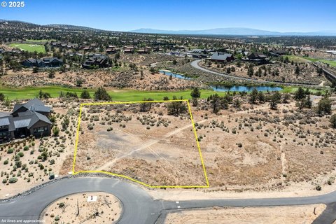 Land Near Brasada Ranch Amenities