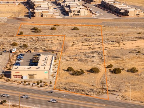 Prime Commercial Land in Santa Fe