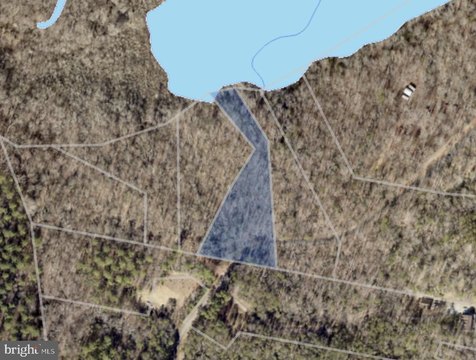 Waterfront Lot in Gated Community