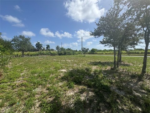 Land, Goulds, FL