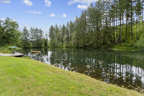 Land, Carlton, OR