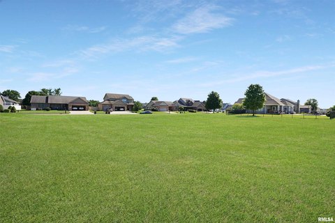 LAND - Chillicothe, IL