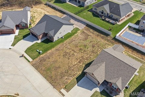 LAND - Freeburg, IL