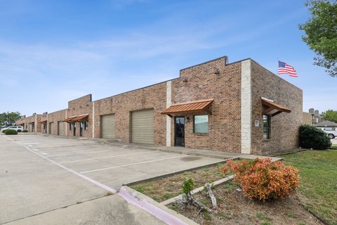 Flex Office/Warehouse Suites