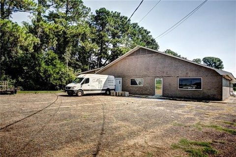 Freestanding Restaurant Building
