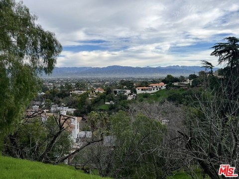 LAND - Sherman Oaks, CA