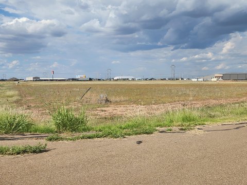 LAND - Bushland, TX