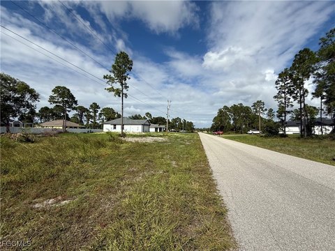 Residential Lot in Lehigh Acres