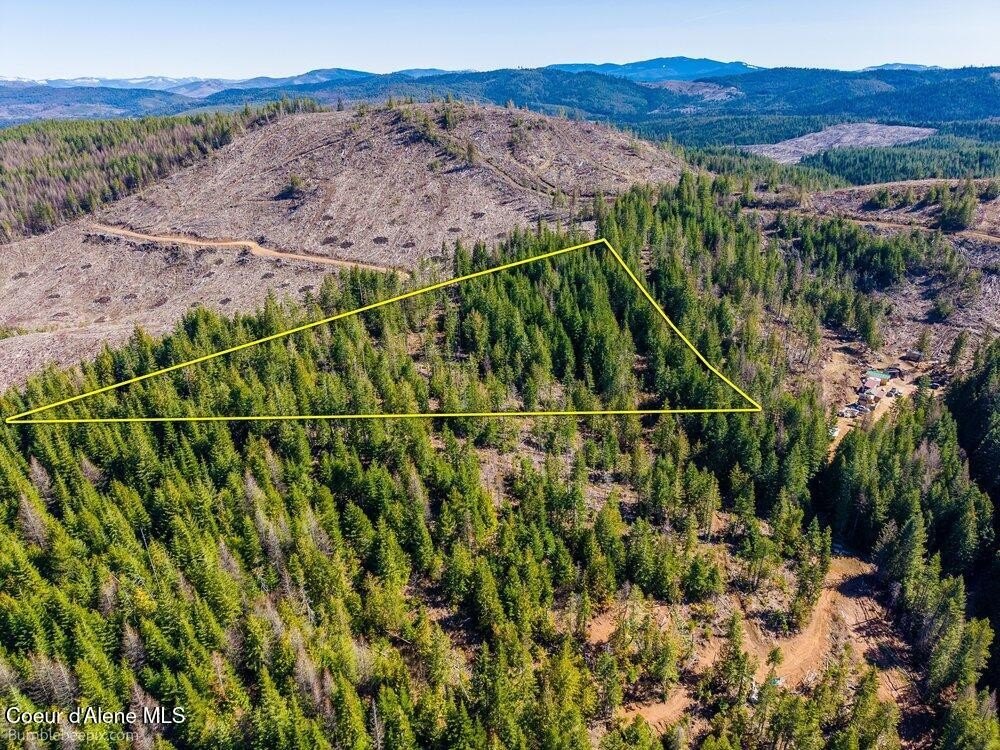 Secluded Five-Acre Nature Sanctuary