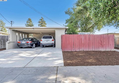 Livermore Duplex Near Downtown
