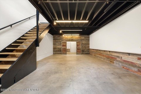 Versatile Live/Work Space in Jackson