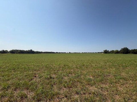 LAND - Miami, OK
