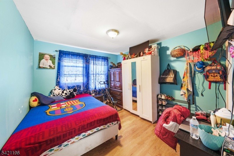 Picture 18