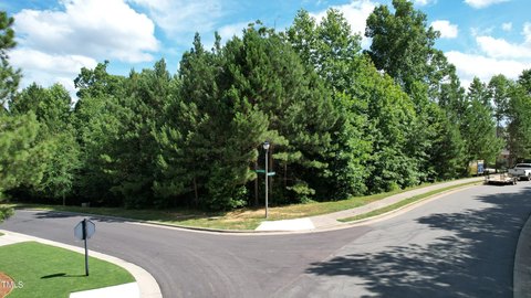 Residential Lot in Golf Community